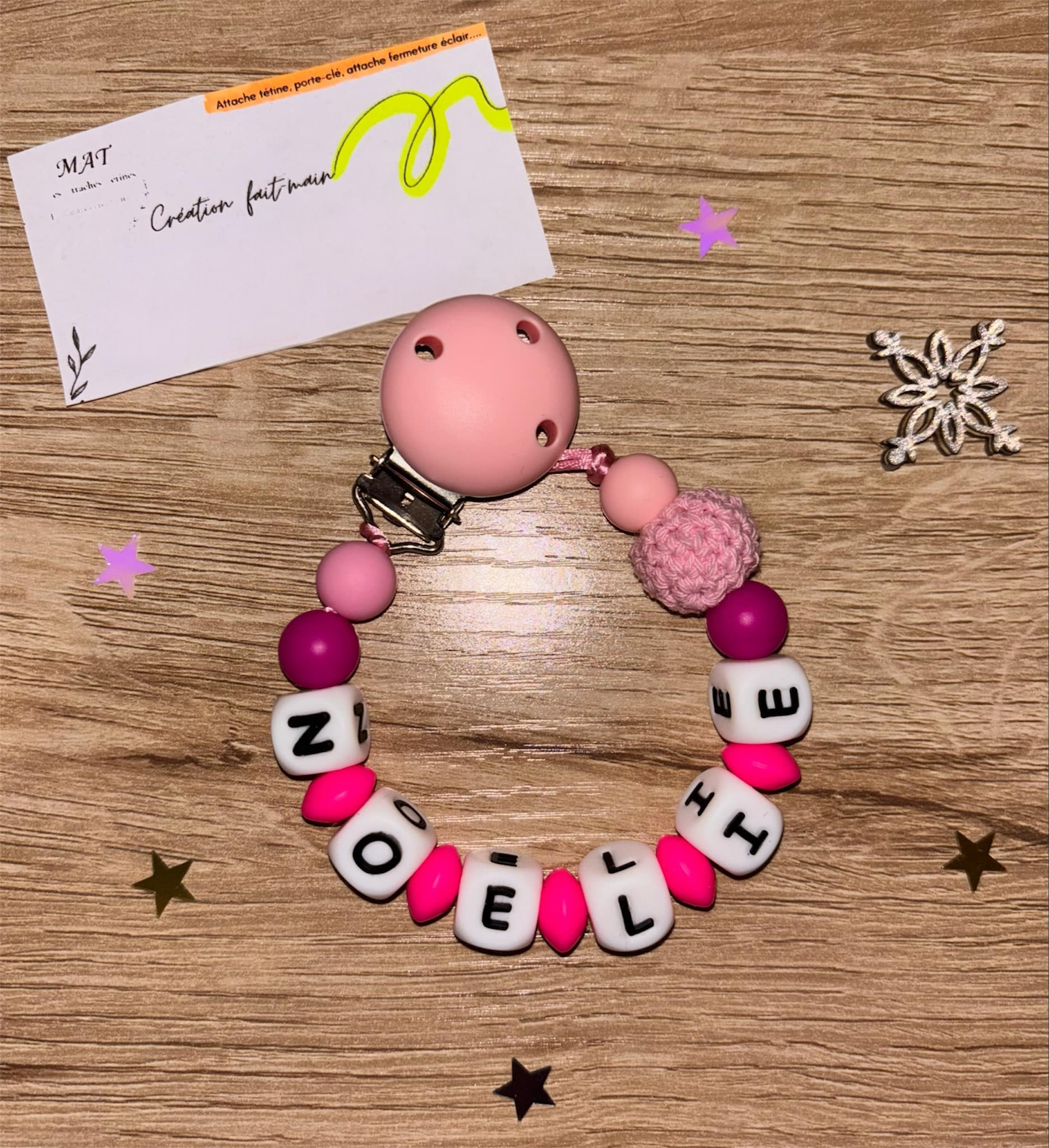Attache tétine AVEC prénom et motif